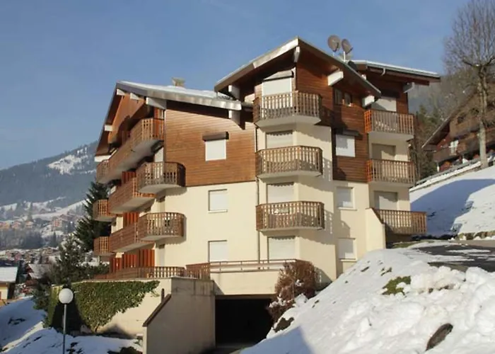Cosy Pour 4 Personnes Avec Balcon Et Parking - Fr-1-198-152 Apartment *