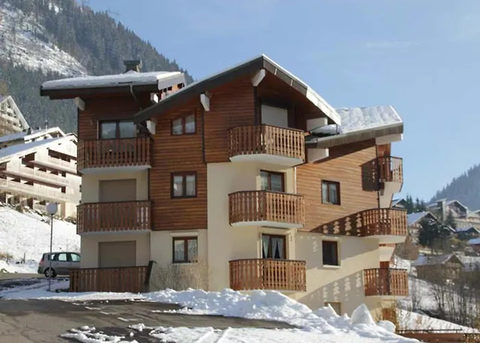 Apartment Cosy Pour 4 Personnes Avec Balcon Et Parking - Fr-1-198-152 *